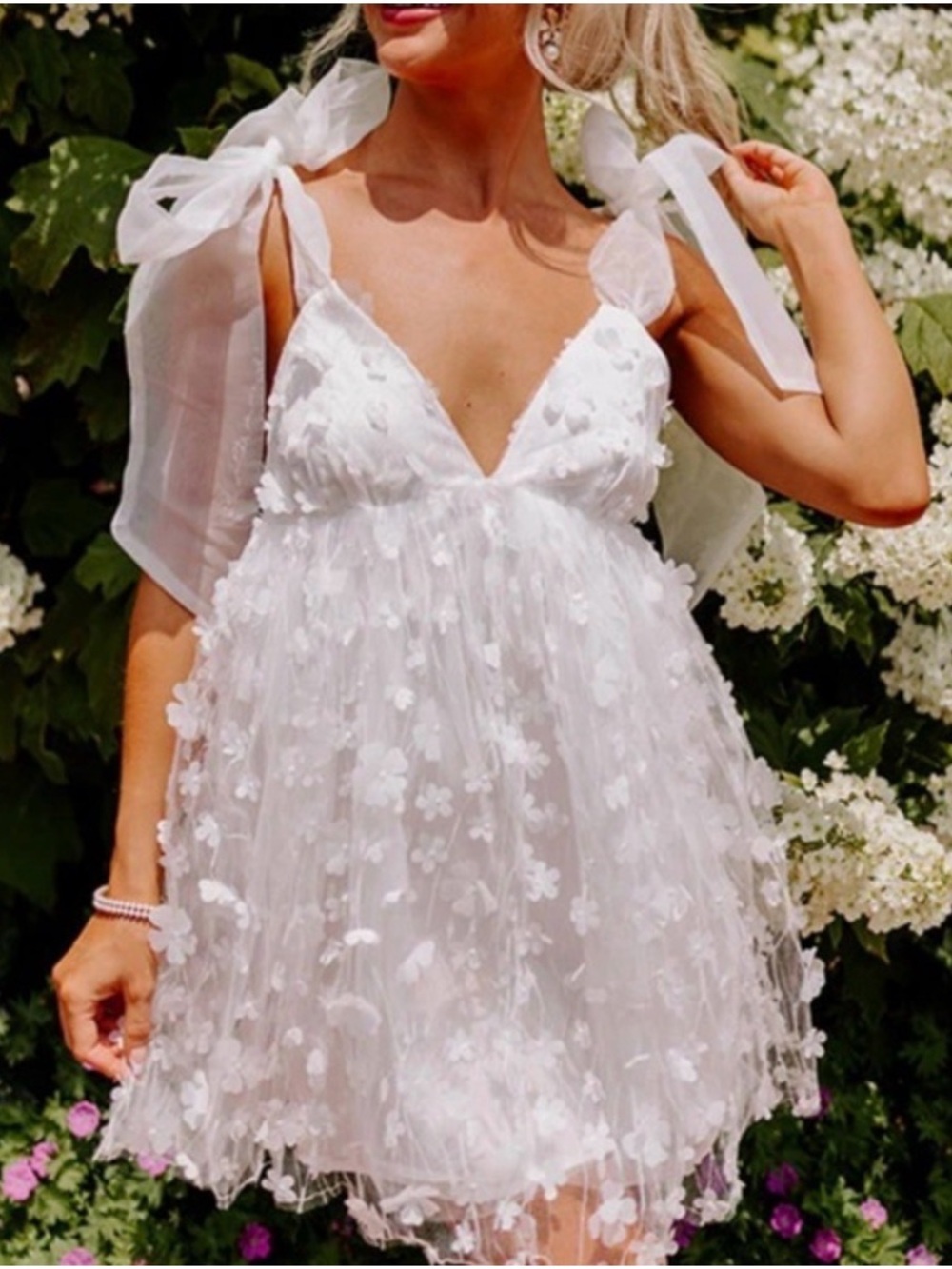 Like New ÍDEM DITTO. Elegant White Floral Dress FLIRTY AND FRESH- Size L